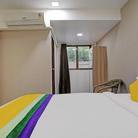 Glitz Hotels Golden Birds - Mahape, Νάβι Μουμπάι Εξωτερικό φωτογραφία