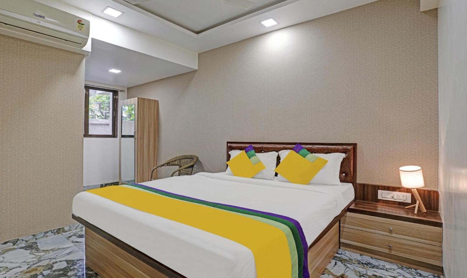 Glitz Hotels Golden Birds - Mahape, Νάβι Μουμπάι Εξωτερικό φωτογραφία