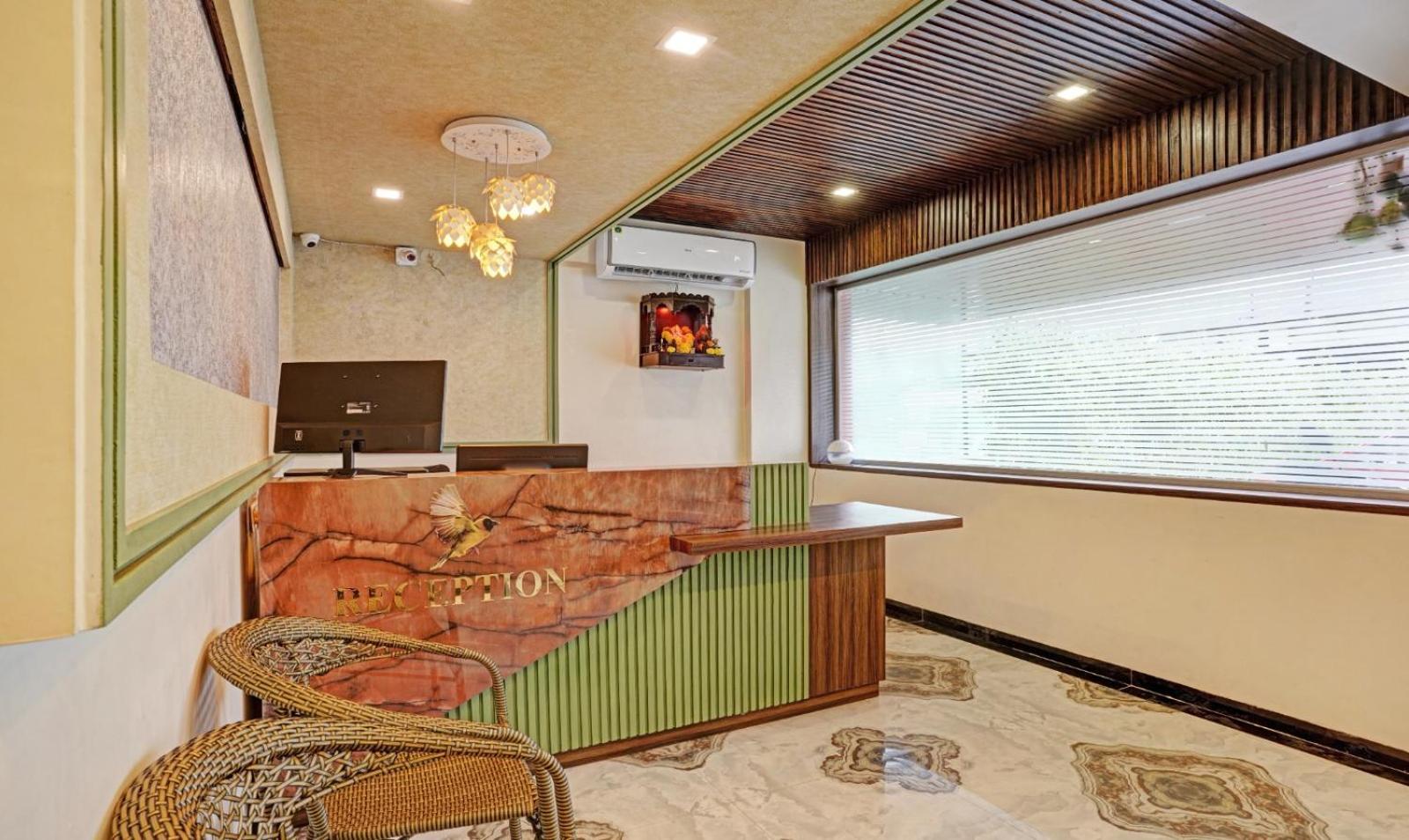 Glitz Hotels Golden Birds - Mahape, Νάβι Μουμπάι Εξωτερικό φωτογραφία
